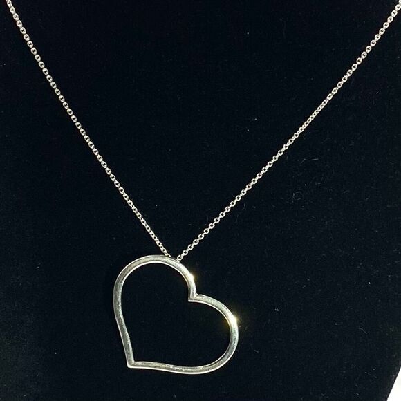AEG# Sterling 925 Silver Heart pendant & Sterling Chain - Picture 5 of 10